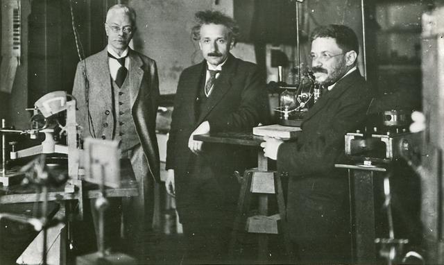 APORTACIONES de GILBERT NEWTON LEWIS que IMPACTAN la QUÍMICA