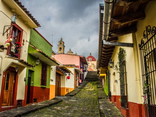 Callejón: DEFINICIÓN, HISTORIA y CARACTERÍSTICAS Clave