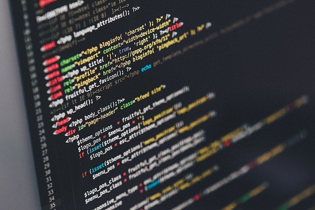 CÓDIGO: Definición en INFORMÁTICA, COMUNICACIÓN y DERECHO