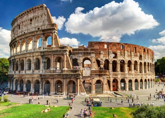 COLISEO: DESCUBRE su HISTORIA y DEFINICIÓN interesante