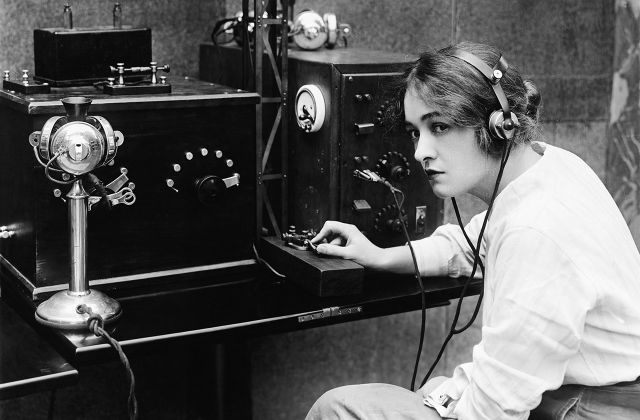 Cómo funcionan los telégrafos y cuál es su importancia histórica