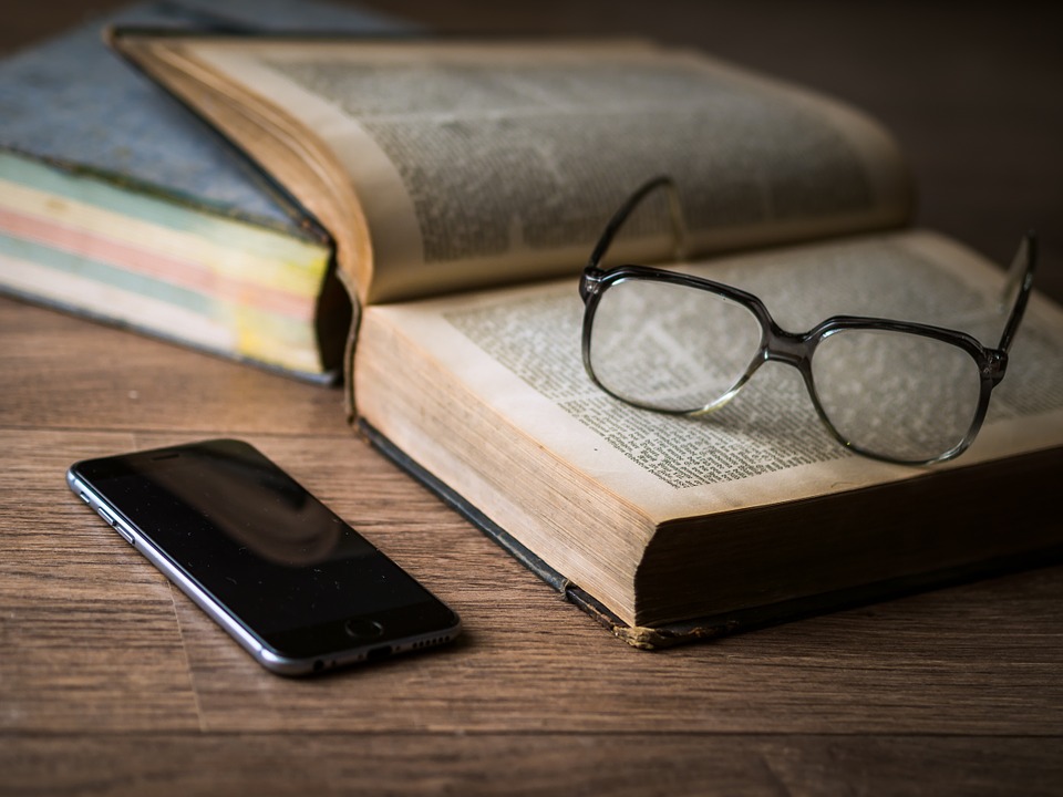 Cómo pueden los libros informarnos de manera efectiva