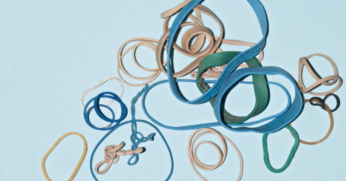 Cuál es el proceso de síntesis de la elasticidad en química
