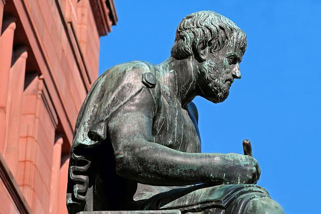 Cuál es la definición de Dianoética y qué virtudes posee