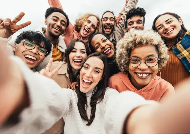 Cuál es la interesante historia de los selfies y sus tipos