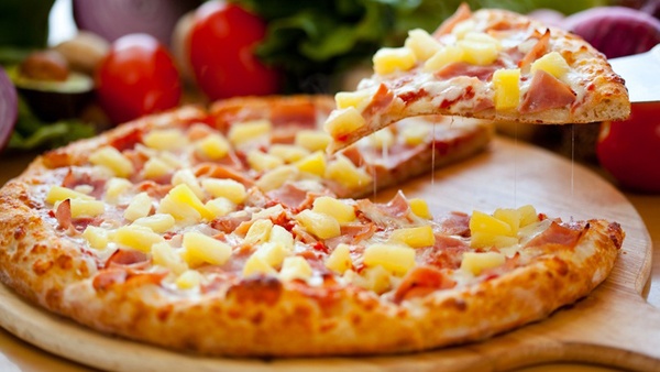 Cuáles son las pizzas más populares y cómo hacerlas en casa