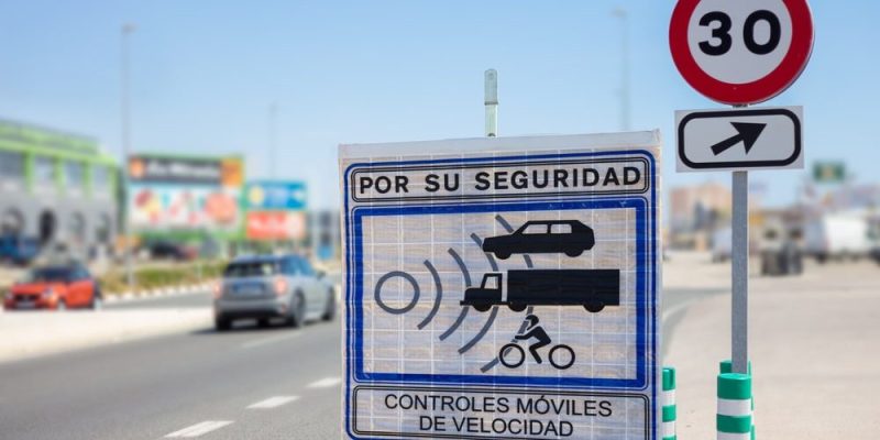 DERECHO VIGENTE: CONCEPTO, CARACTERÍSTICAS Y EJEMPLOS