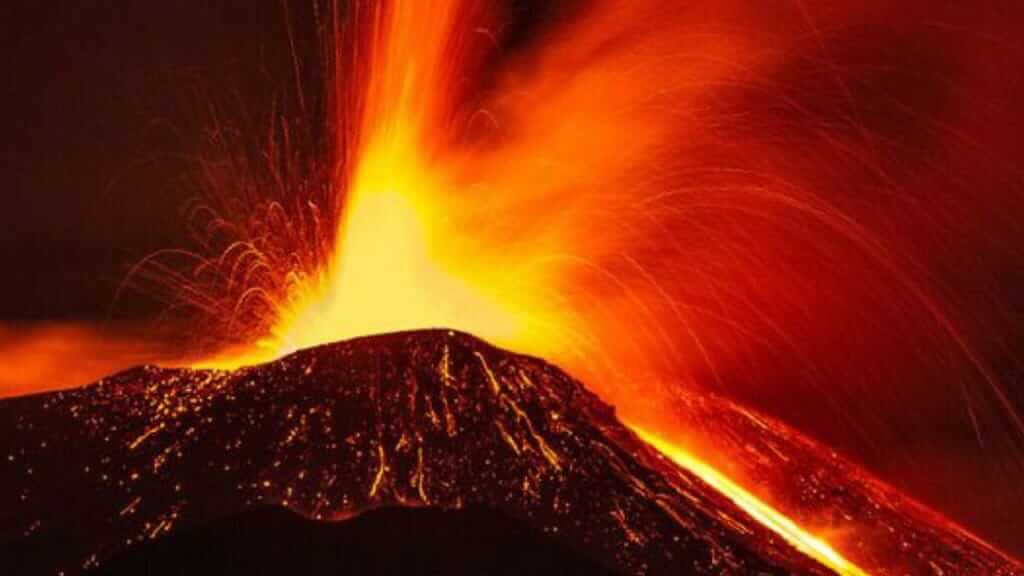 ERUPCIÓN: Qué es, DEFINICIÓN y su HISTORIA Sorprendente
