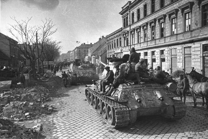 GUERRA EUROPEA: El Impacto en la Segunda Guerra Mundial