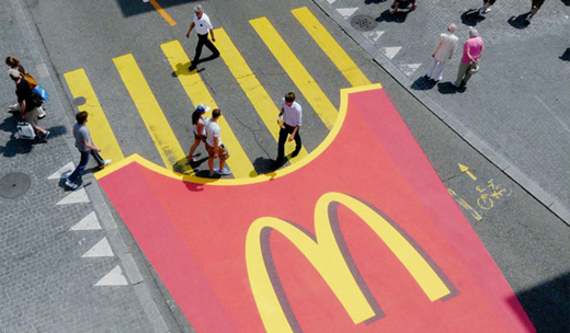 GUERRILLA en MARKETING: Estrategias, Ejemplos y Más
