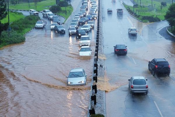 INUNDACIÓN: Significado, Definición y Consecuencias Clave