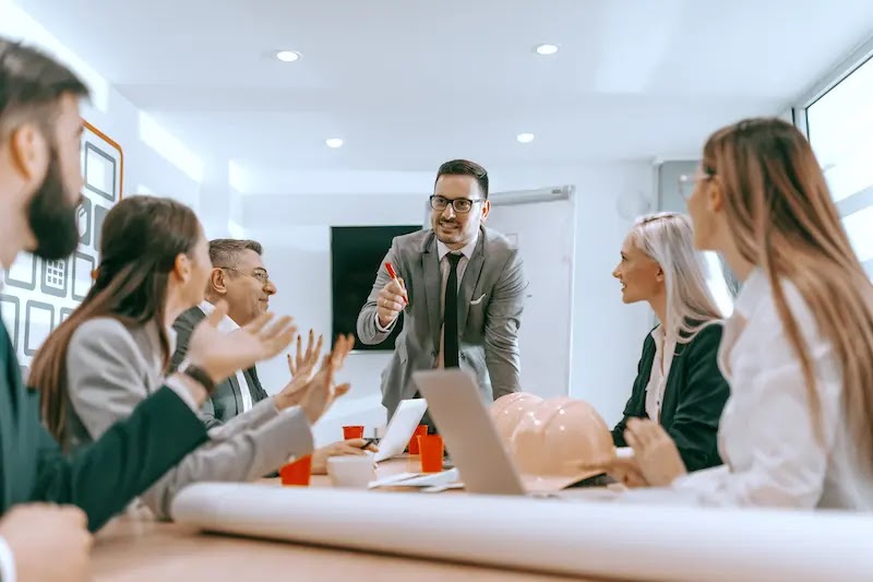 Lluvia de IDEAS: 15 Ejemplos INSPIRADORES ¡Descúbrelos!