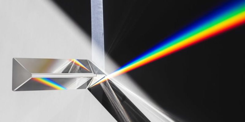LUZ: FENÓMENOS, CARACTERÍSTICAS y PROPAGACIÓN Esencial