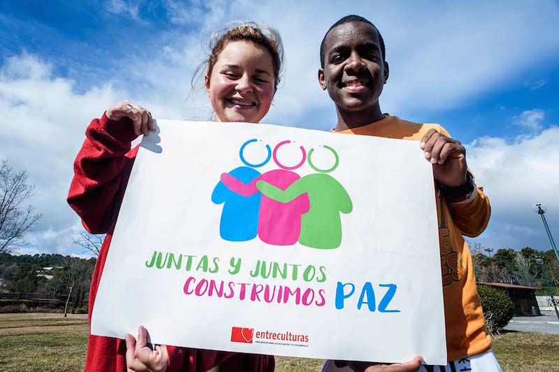 PAZ y CONVIVENCIA: Estrategias para la NO VIOLENCIA