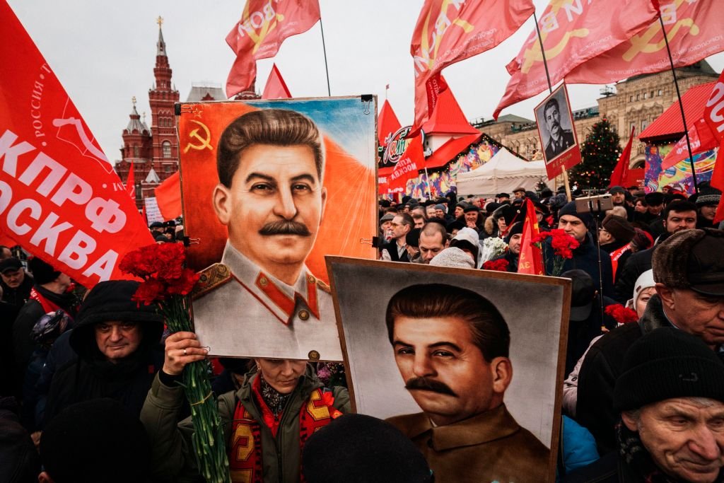PERESTROIKA y GLASNOST: El CAMBIO que Impactó el Mundo