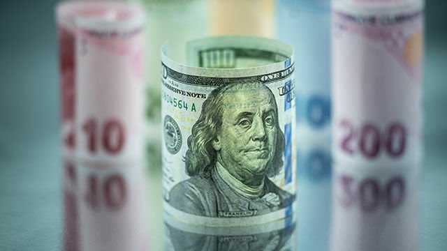 Qué es la revalorización de la moneda y cómo nos afecta