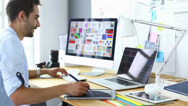 Qué es un diseñador gráfico y por qué es relevante hoy en día