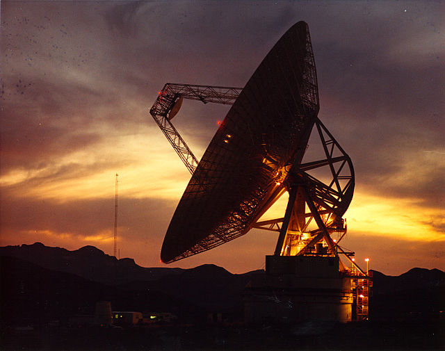 Qué es un radiotelescopio y cómo contribuye a la astronomía