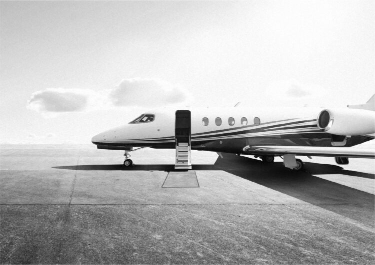 Qué es un vuelo charter y qué características lo definen