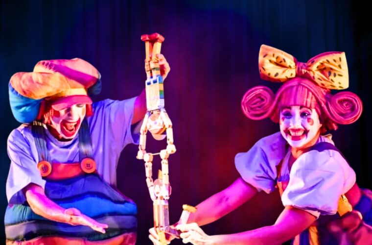 Qué obras de teatro con títeres revelan la magia del entretenimiento