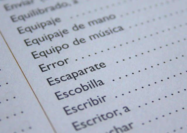 Qué son las palabras polisílabas y cuáles son 30 ejemplos