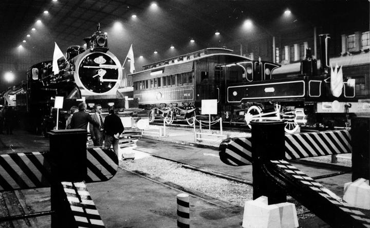 TRANSPORTE FERROVIARIO: HISTORIA Y TIPOS IMPERDIBLES